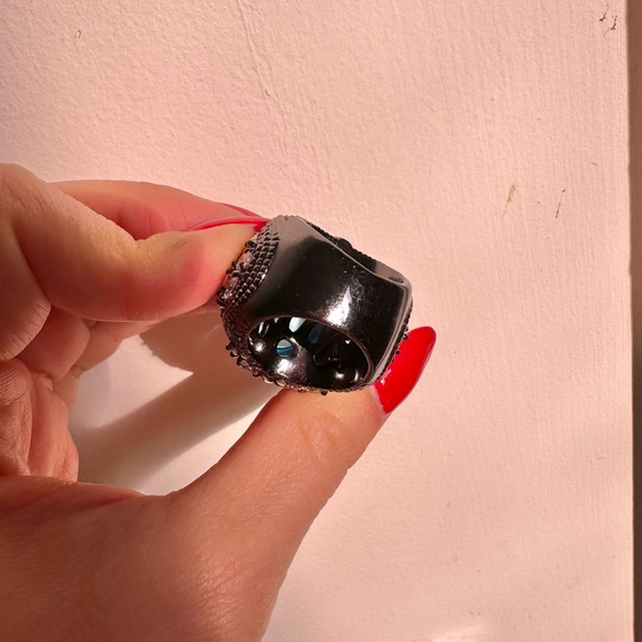 Michael Kors and BCBGMaxazria Lot 4 Rings, size 7 - Picture 10 of 16